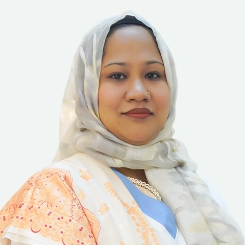 Dr. Shahrin Tahmina, Oral Surgery & Conservative Dentistry at Farazy Dental Gulshan Branch