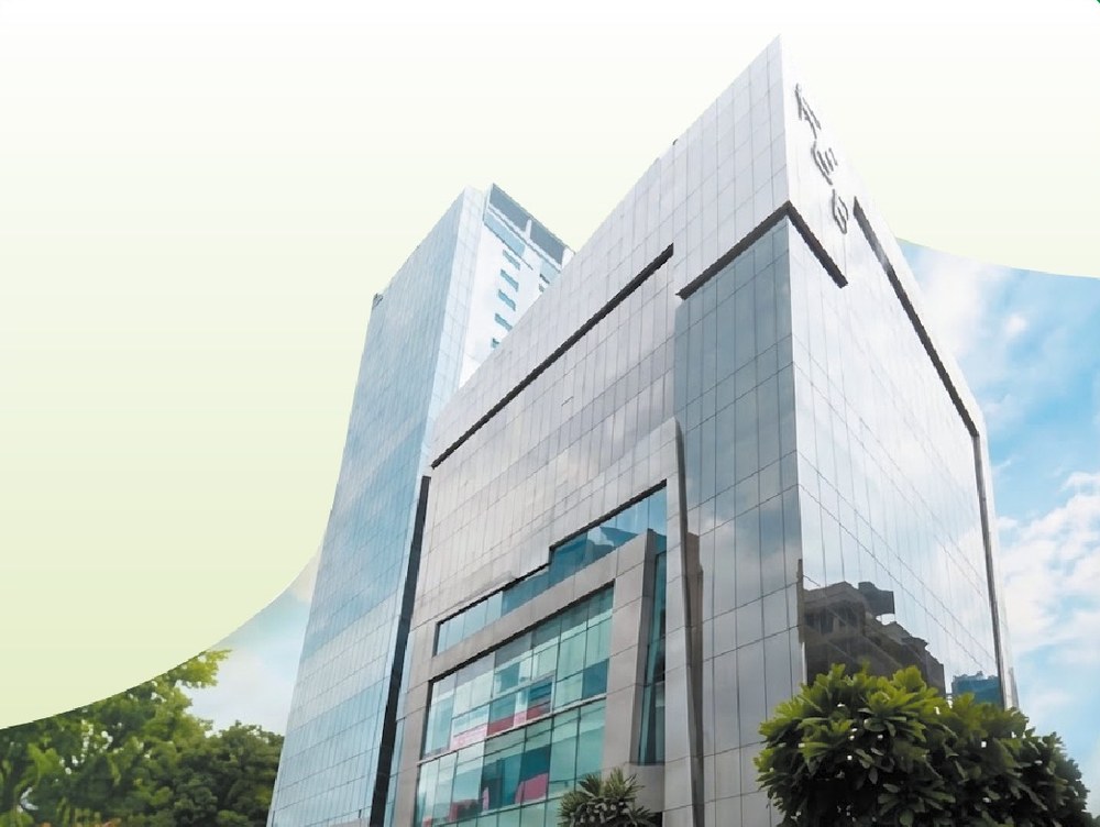 MCC Tower on Gulshan Avenue, home of the Farazy Dental Gulshan branch
